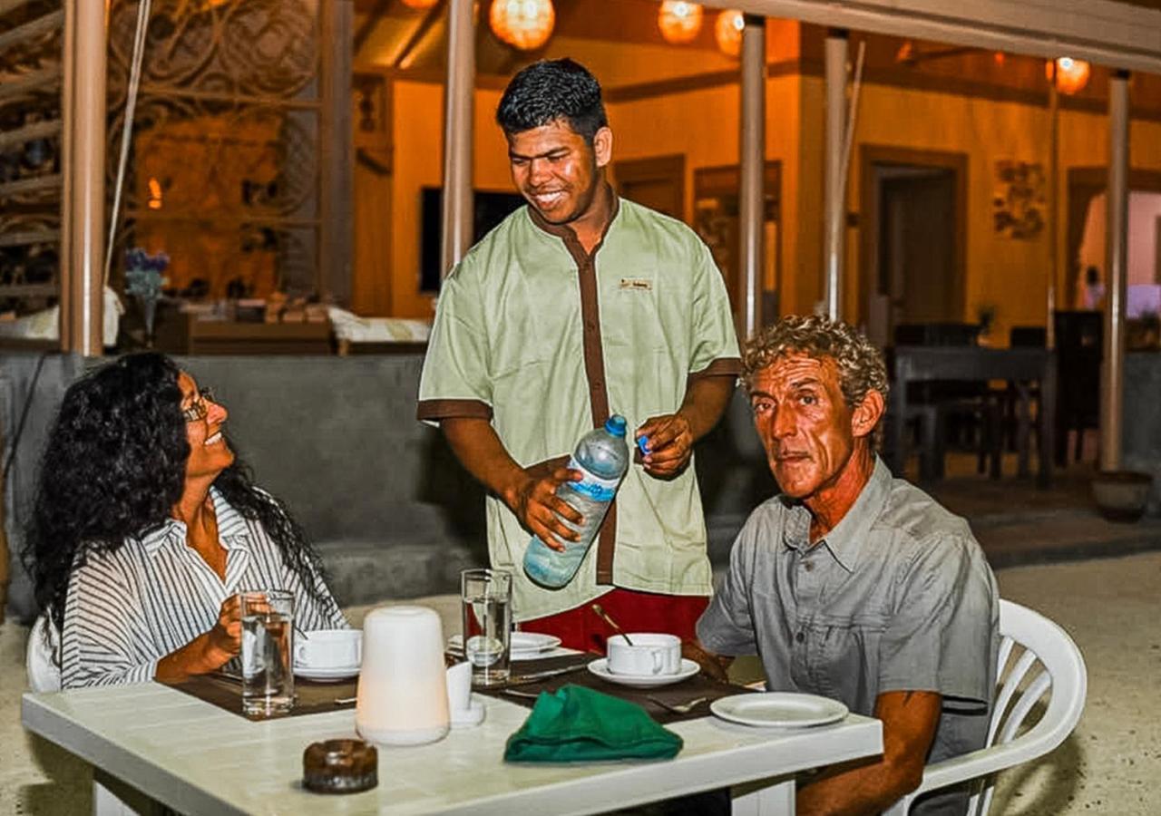 Hotel Tropical Tree Fehendhoo Exterior foto