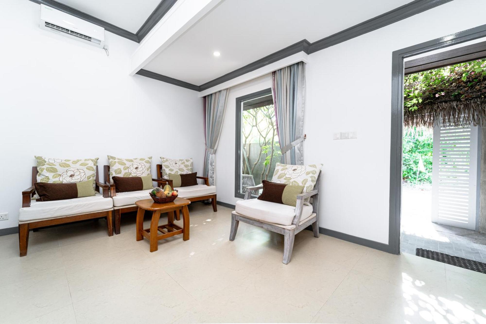 Hotel Tropical Tree Fehendhoo Exterior foto
