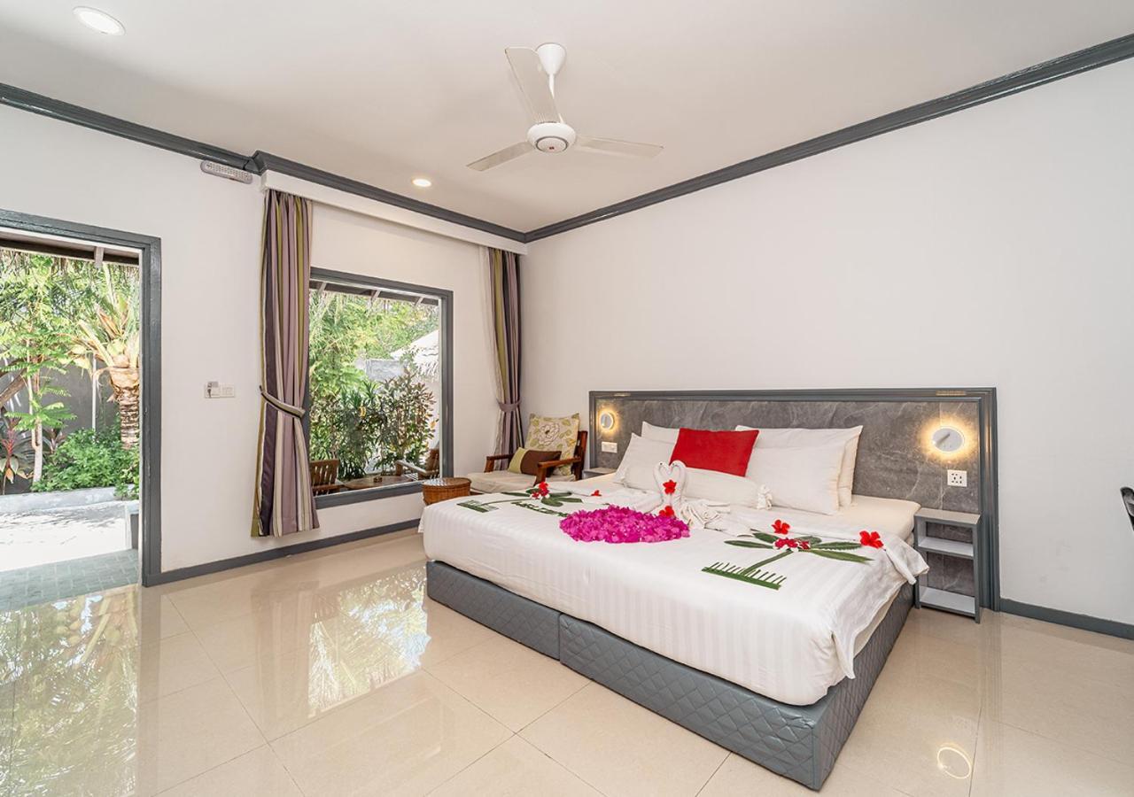 Hotel Tropical Tree Fehendhoo Exterior foto